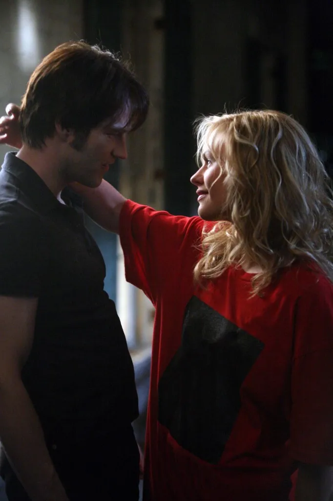 tbs21 Pictured (from left to right): Stephen Moyer, Anna Paquin Credit: HBO/ Jaimie Trueblood