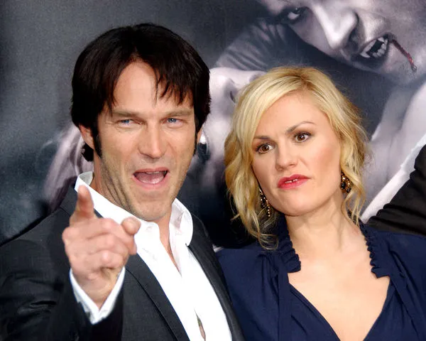 stephen-moyer-anna-paquin-red-carpet-true-blood-2 stephen-moyer-anna-paquin-red-carpet-true-blood-2
