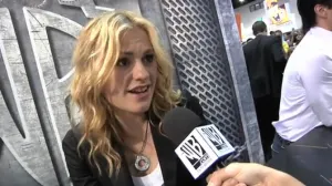 anna_paquin_true_blood_comic_con_video