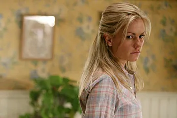 true_blood_new_season_2_photos_sookie true_blood_new_season_2_photos_sookie