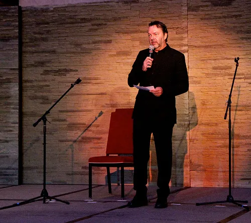 3983215713_12972dbac5