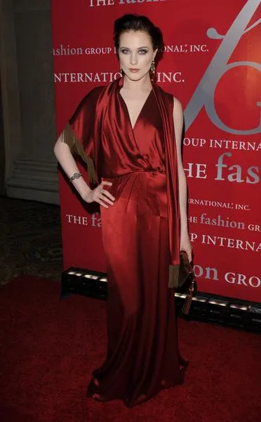 Evan-Rachel-Wood-Fashion-Show-2 Evan-Rachel-Wood-Fashion-Show-2