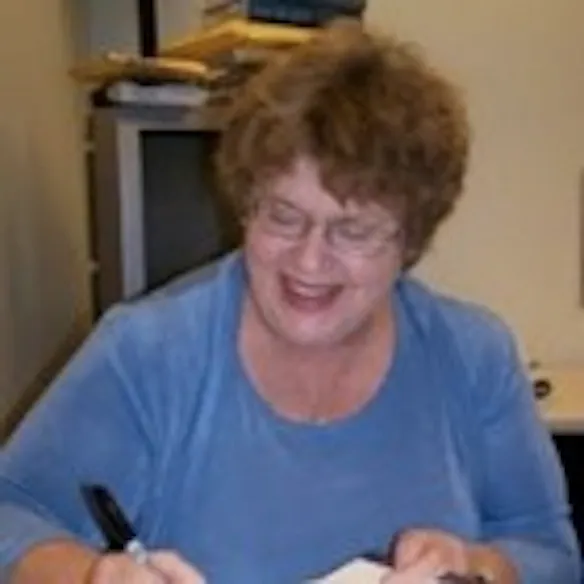 charlaine_harris_speaks_at_dragon_con_2009