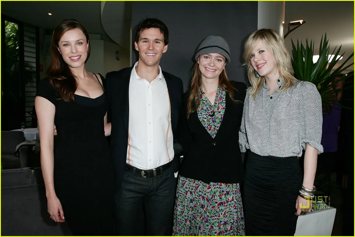 (L-R) Actors Jessica McNamee, Ryan Kwanten, Maeve Dermody and Alyssa McClelland pose during the announcement of the nominations for the Inside Film Awards 2009 at the Pavilion Cafe on October 12, 2009 in Sydney, Australia.