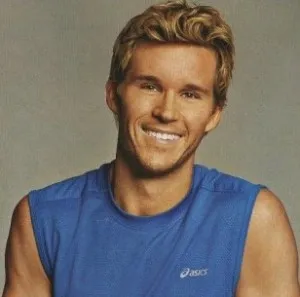 ryan-kwanten-physics-true-blood-01