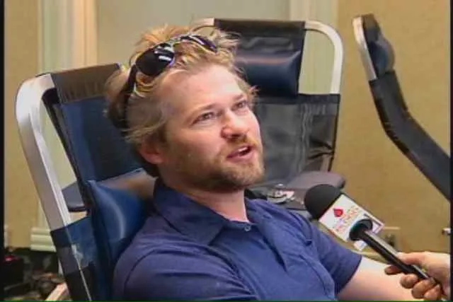  Todd Lowe