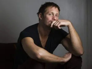 Alexander Skarsgård