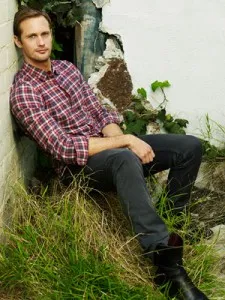 Alexander-Skarsgard-photoshoot-EW