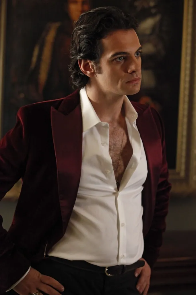 TRUE-BLOOD-Season-3-Theo-Alexander.