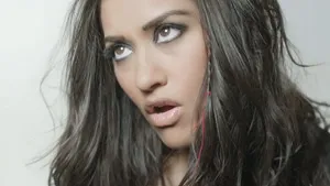 janina-gavankar-billboard mag